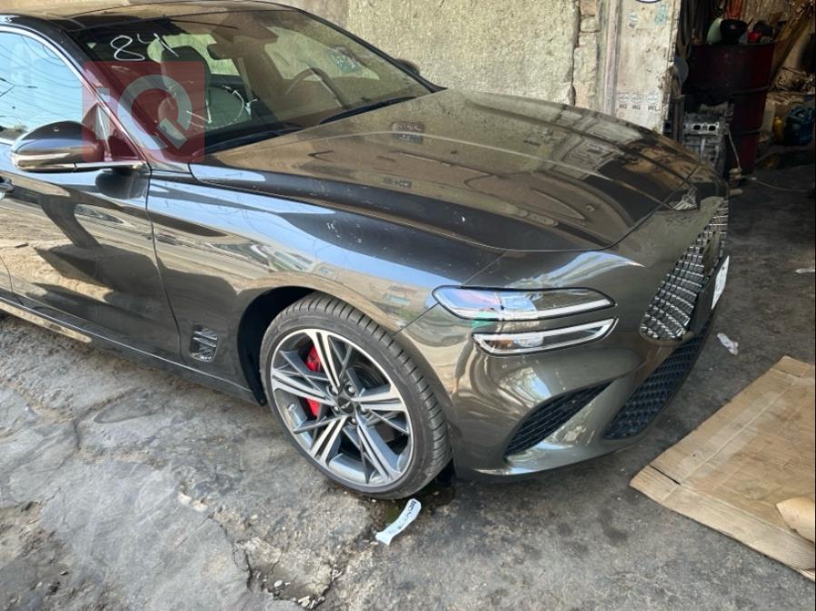 جێنسس G70